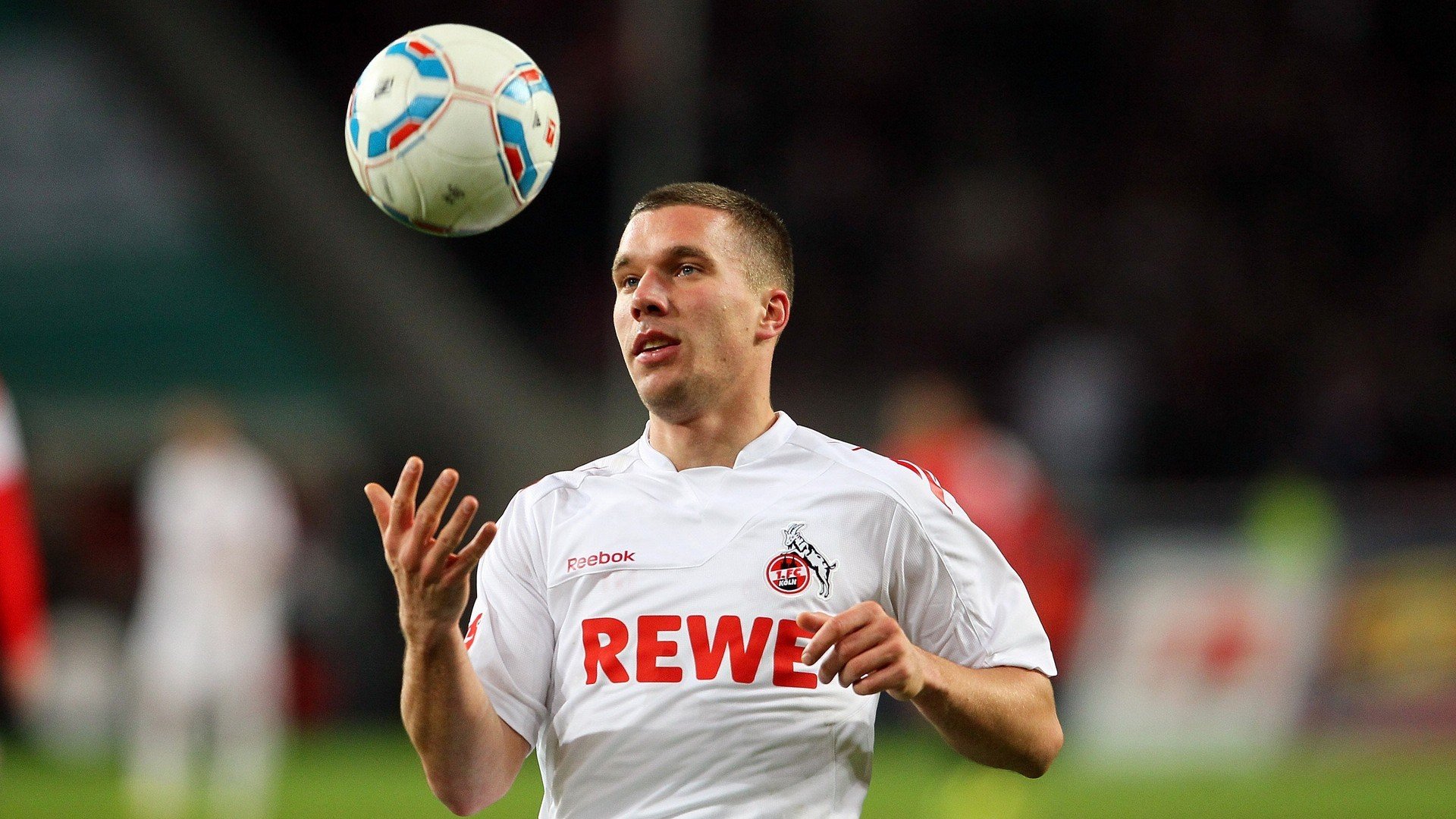 走进青训营：未来明星的养成之路，青训营怎么训练的