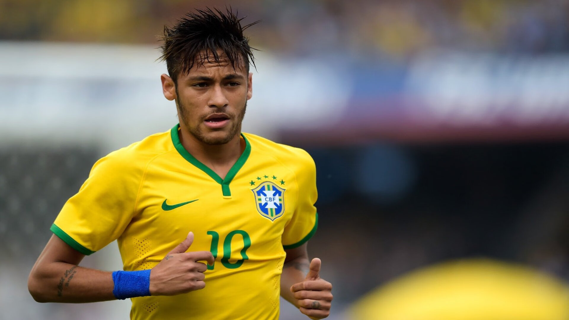 转会传闻：哪个球队今年欧冠买入引人关注？，今年的欧冠在哪里踢得